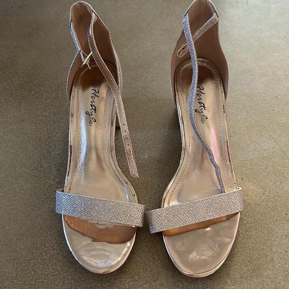 Herstyle rose gold heels